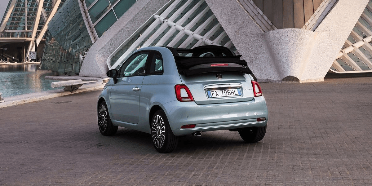 Fiat 500 Cabriolet — photo 2 — location de voiture à Casablanca